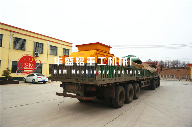 對輥破碎機(jī)發(fā)貨圖
